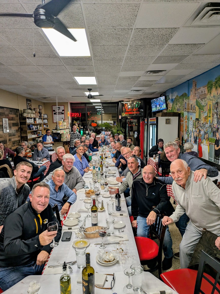 Tennis Guys at Gios-facing East-251111