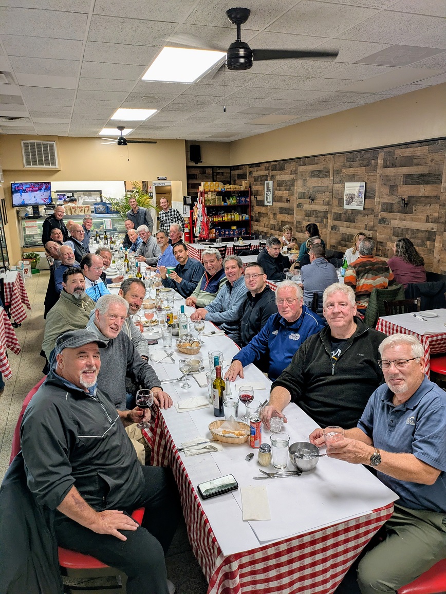 Tennis Guys at Gios-facing West-251111